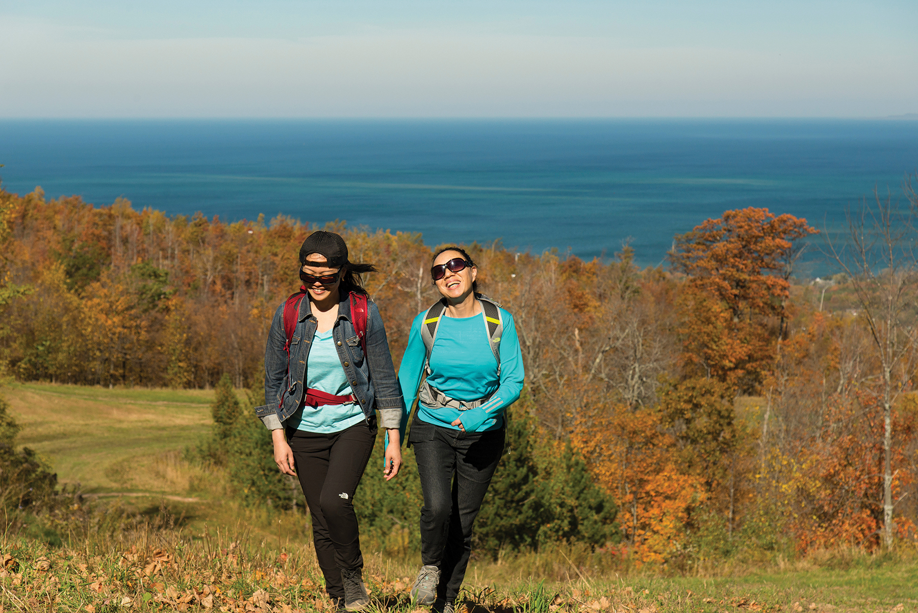 Hiking the Groove Trail along the top of the Escarpment at Blue Mountain Resort.