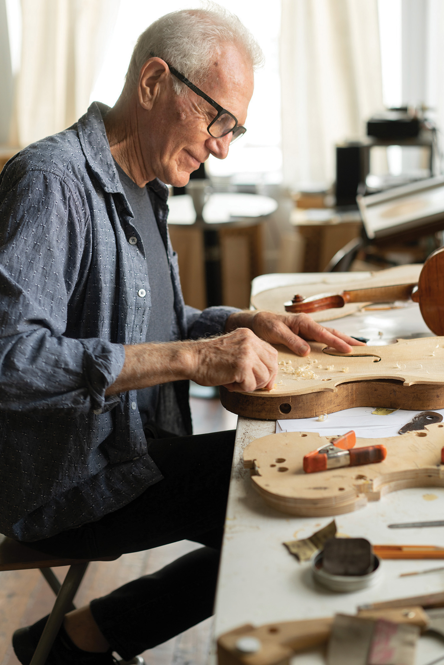 David Prentice gave many of his early violins away to friends who played folk and fiddle music, before becoming a full-time luthier.